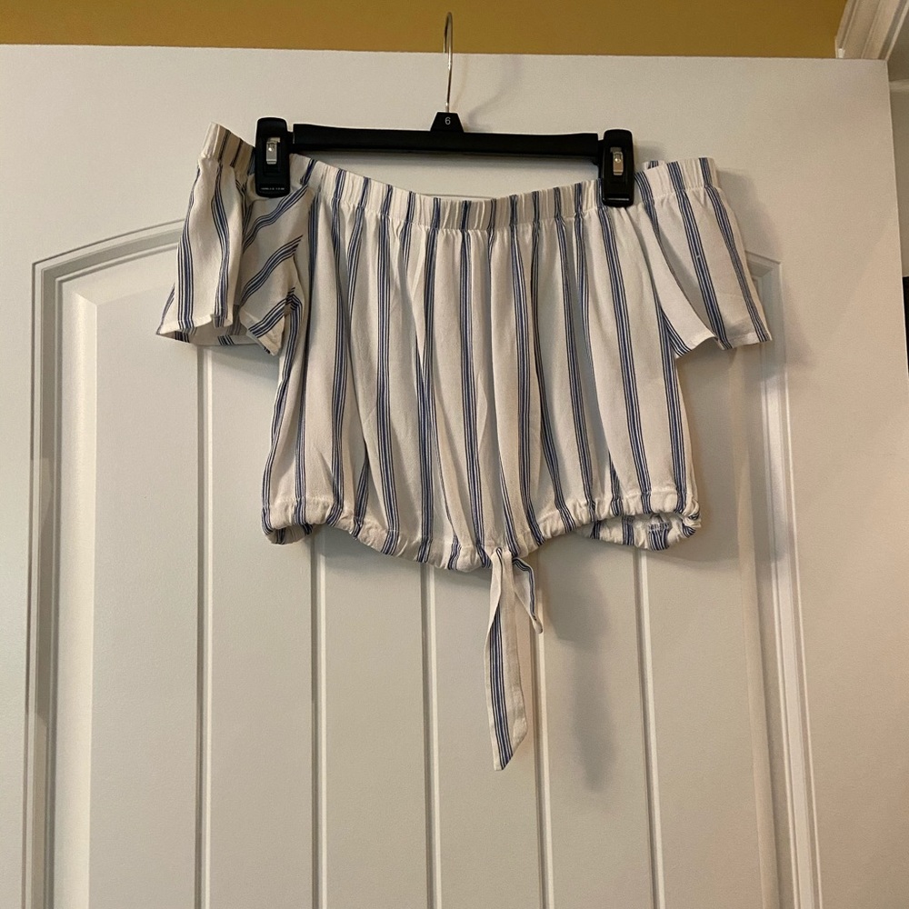Pacsun top